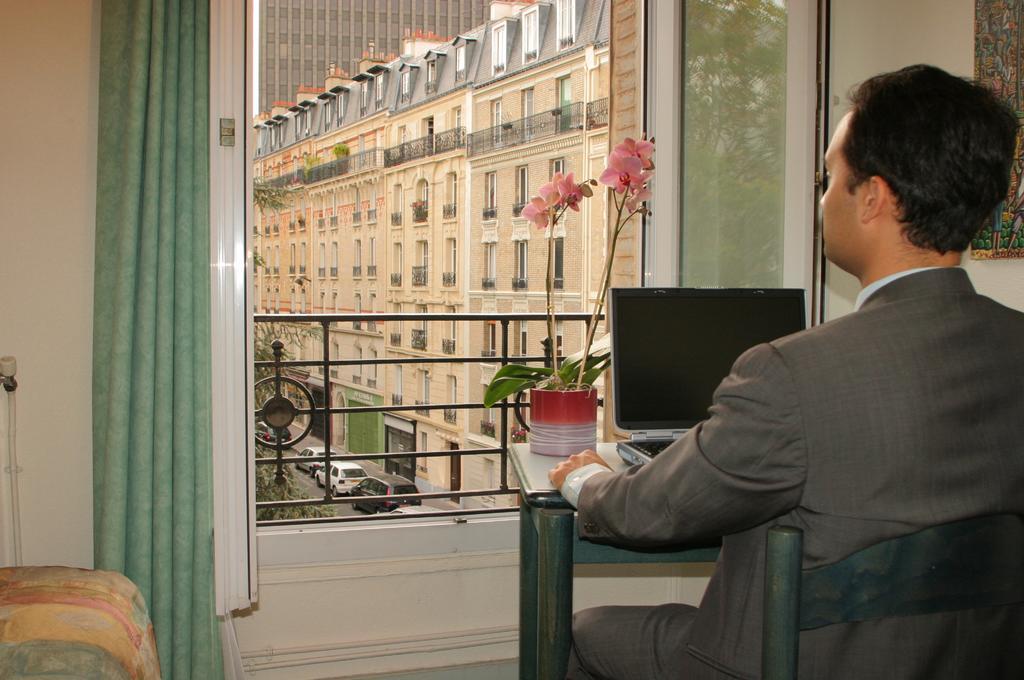 Printania Porte De Versailles Paris Exterior photo